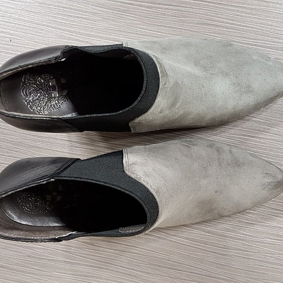 Vince Camuto Saron Bootie, Moonstone & Black Leather Womens Size 7 / 37 - Picture 9 of 11